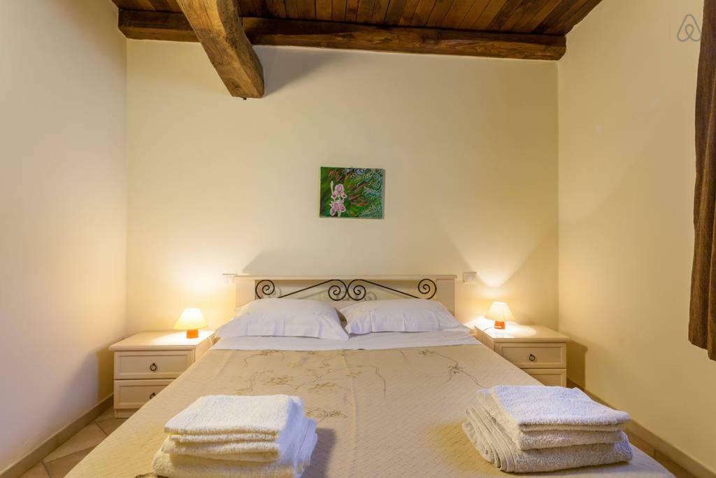 Ciards House Apartment Montefalco Bagian luar foto